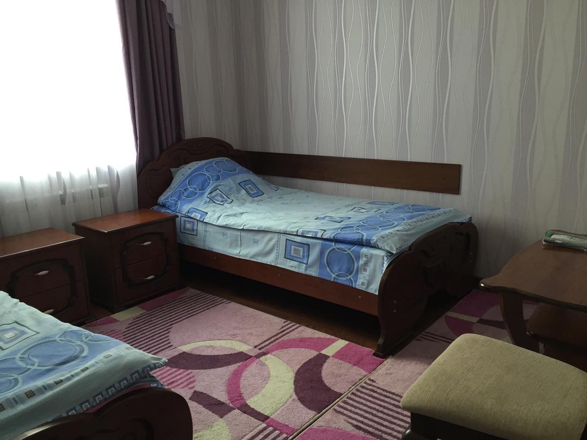 Hotel Oktan Kryve Ozero Ngoại thất bức ảnh