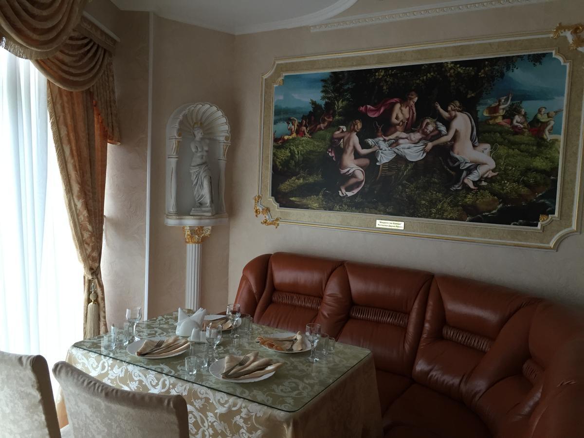 Hotel Oktan Kryve Ozero Ngoại thất bức ảnh